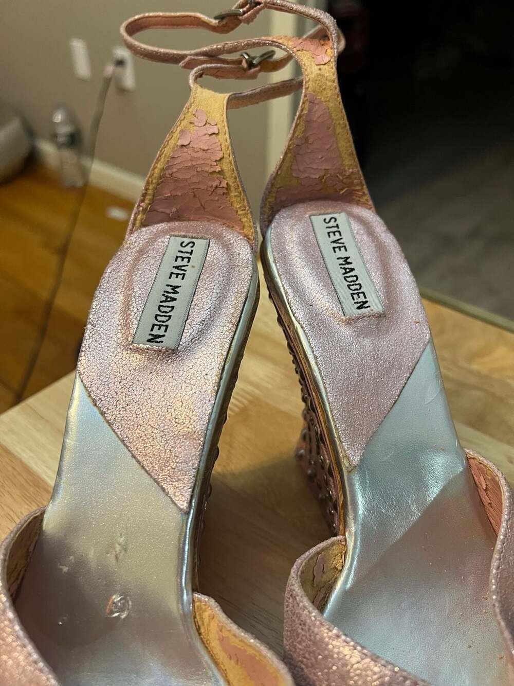 Y2K Steve Madden Pink Metallic Studded Wedge Heels - Picture 12 of 14